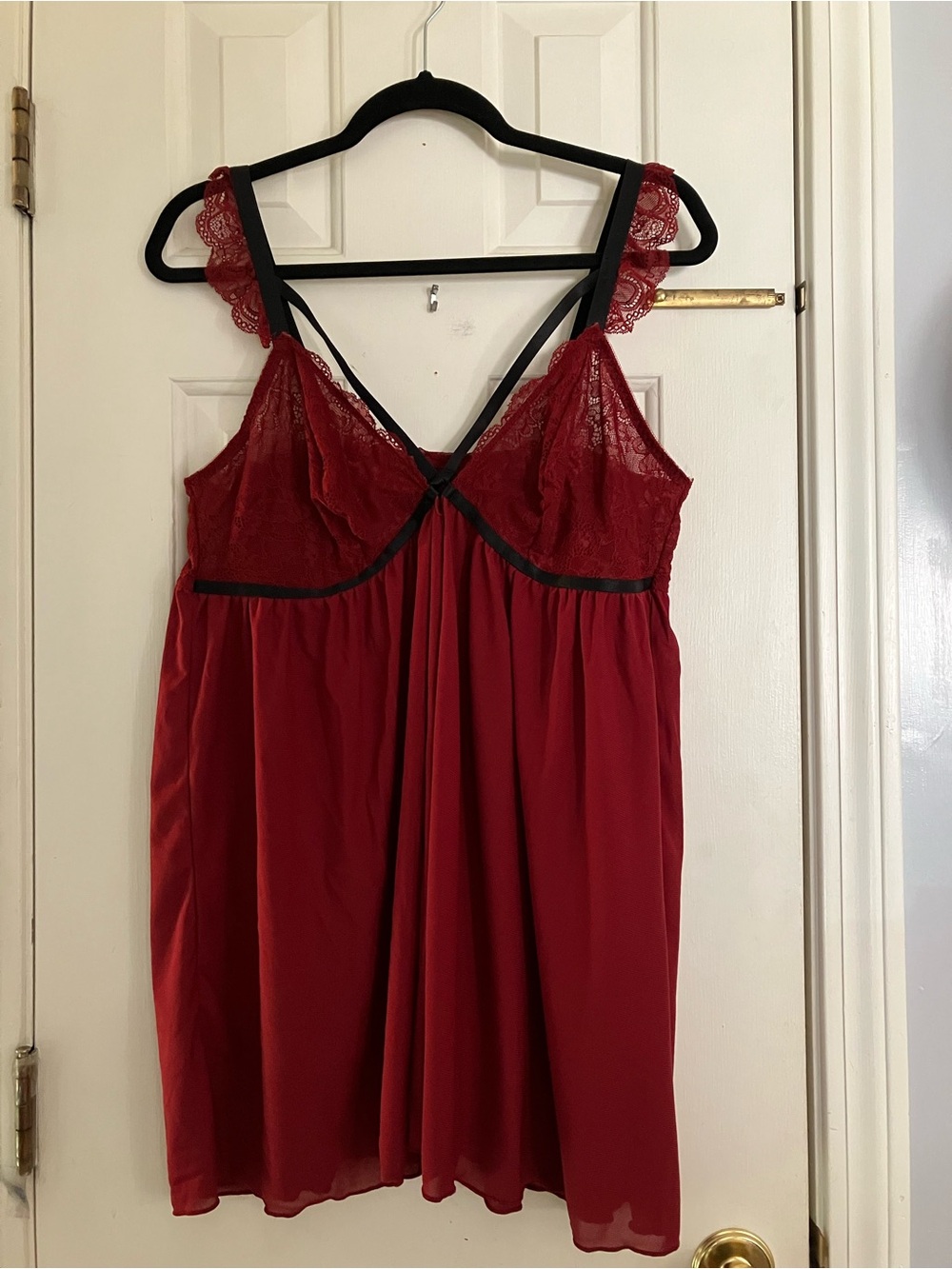 torrid size 2 (18-20) Red Babydoll Cap-sleeve Strappy bralette with Black Trim